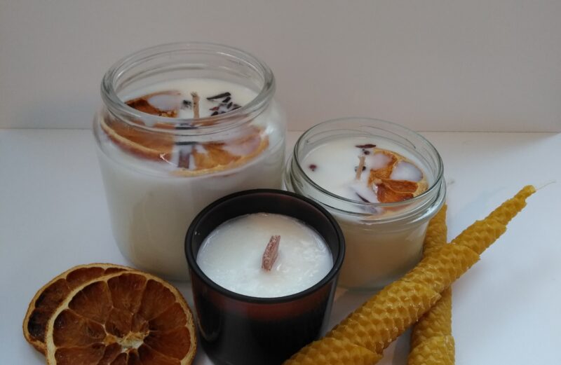 Świece z naturalnych wosków