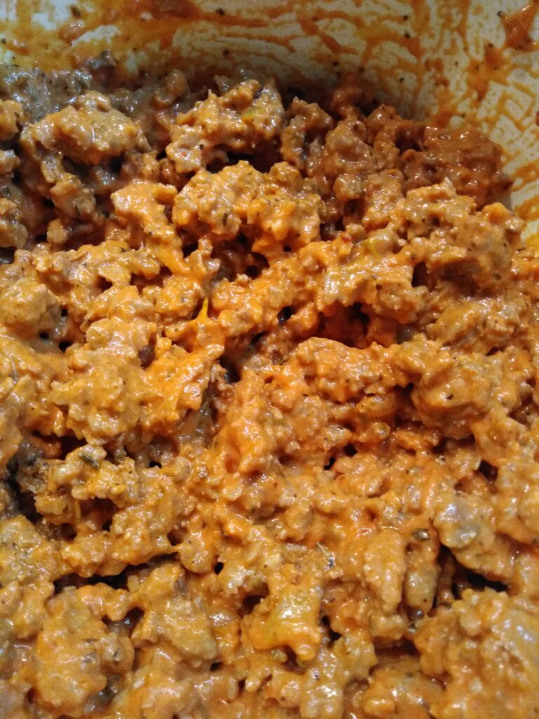 Mięso mielone z sosem pomidorowym