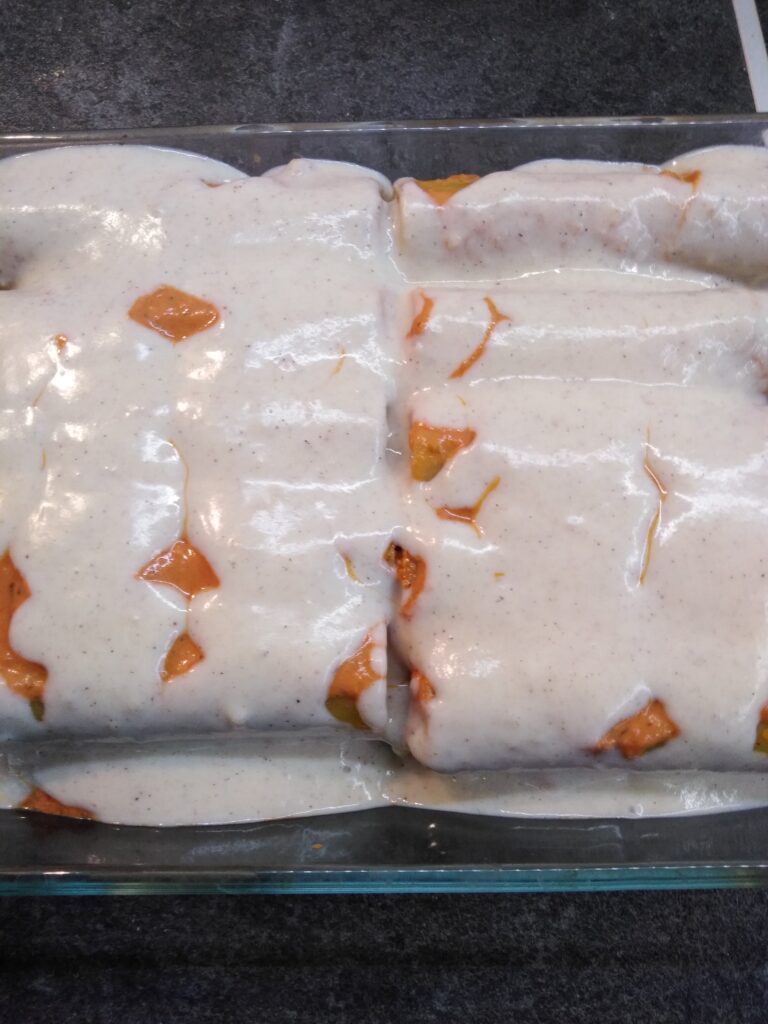 Cannelloni z mięsem mielonym i sosem pomidorowym