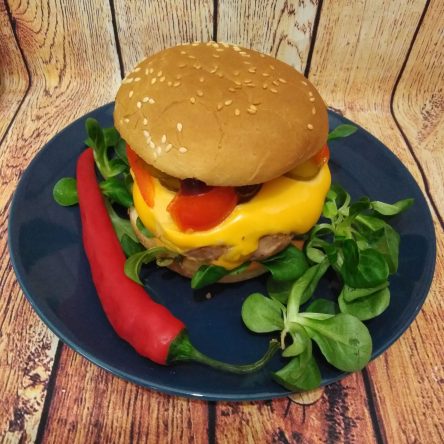 Domowe burgery wołowe