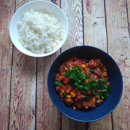 Chilli con carne z mięsem z indyka