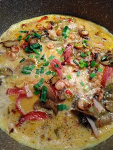 Omlet dla leniwych - smażenie