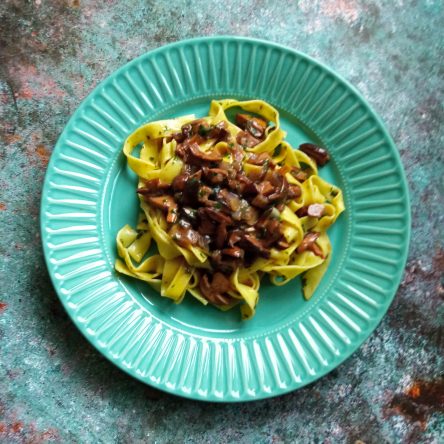 Tagliatelle z leśnymi grzybami
