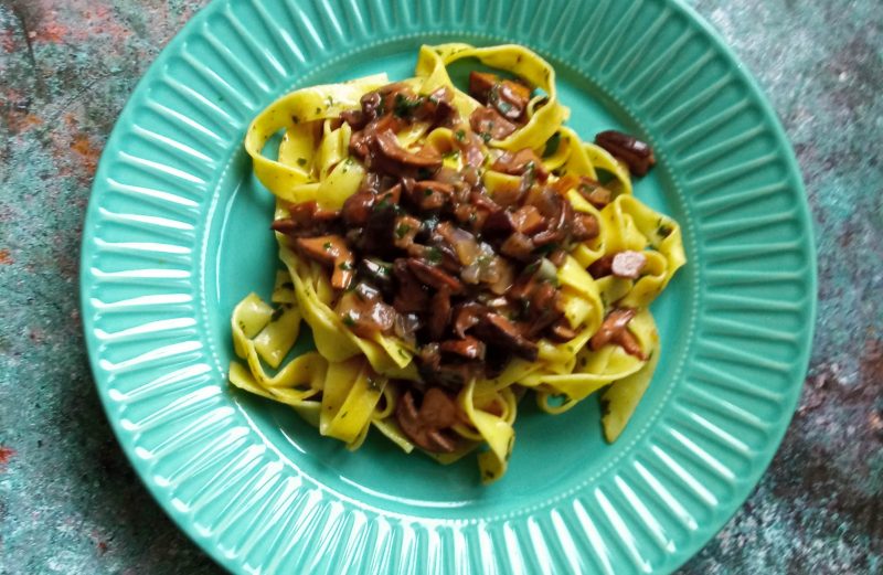 Tagliatelle z leśnymi grzybami
