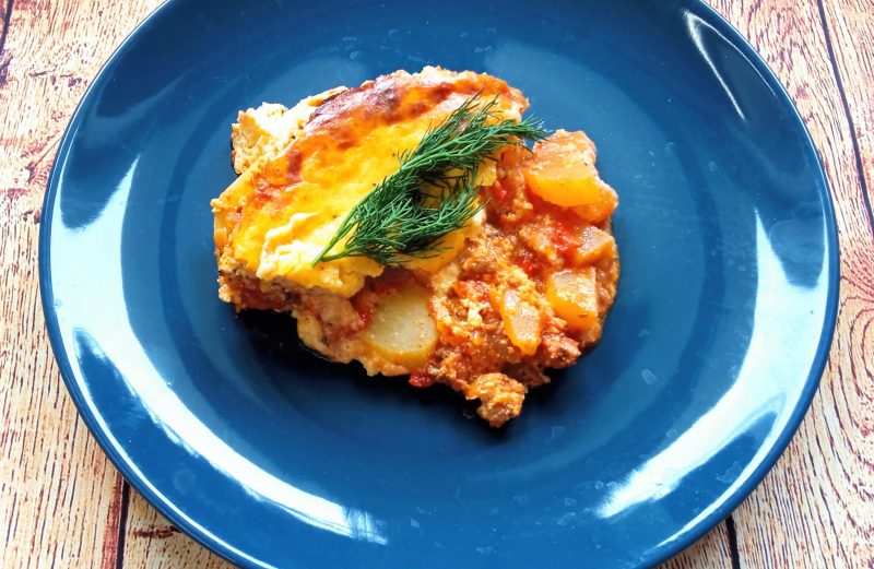 Zapiekanka z mięsem mielonym i ziemniakami
