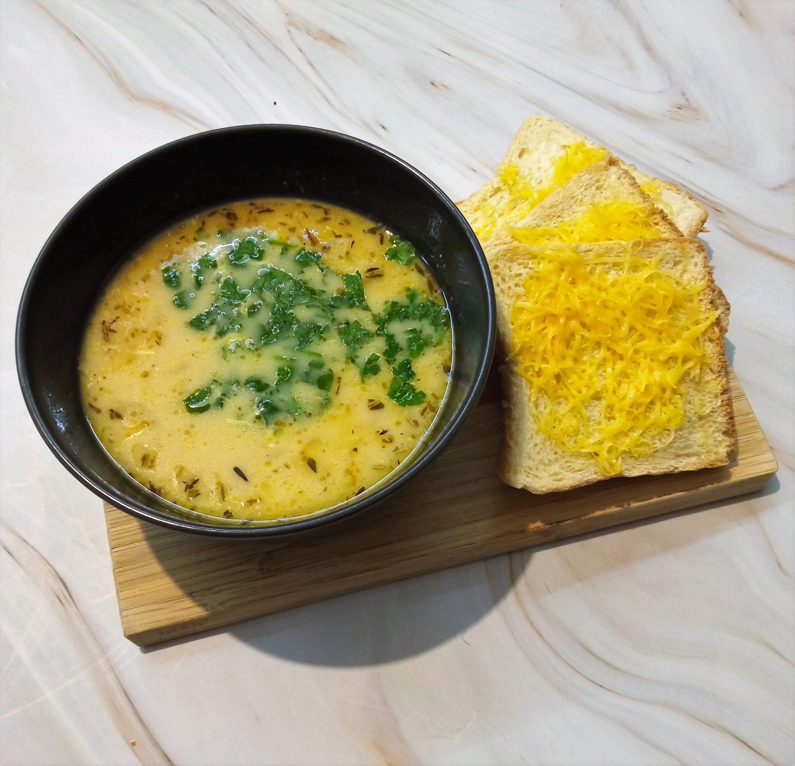 Szybka zupa cebulowa